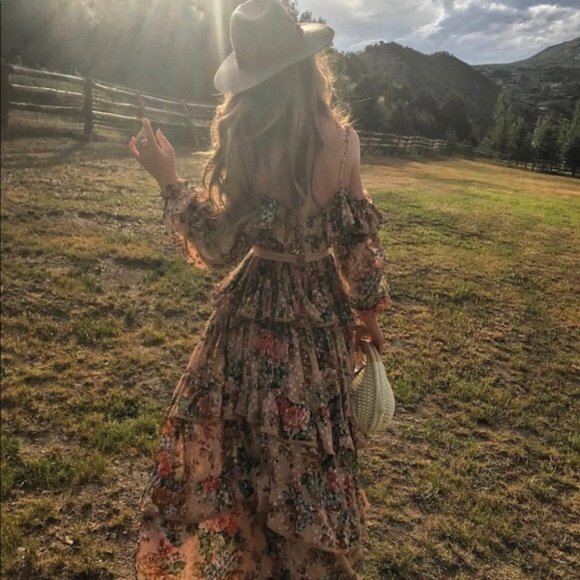Needle & Thread Dresses & Skirts - Freaking awesome needle and thread maxi dress